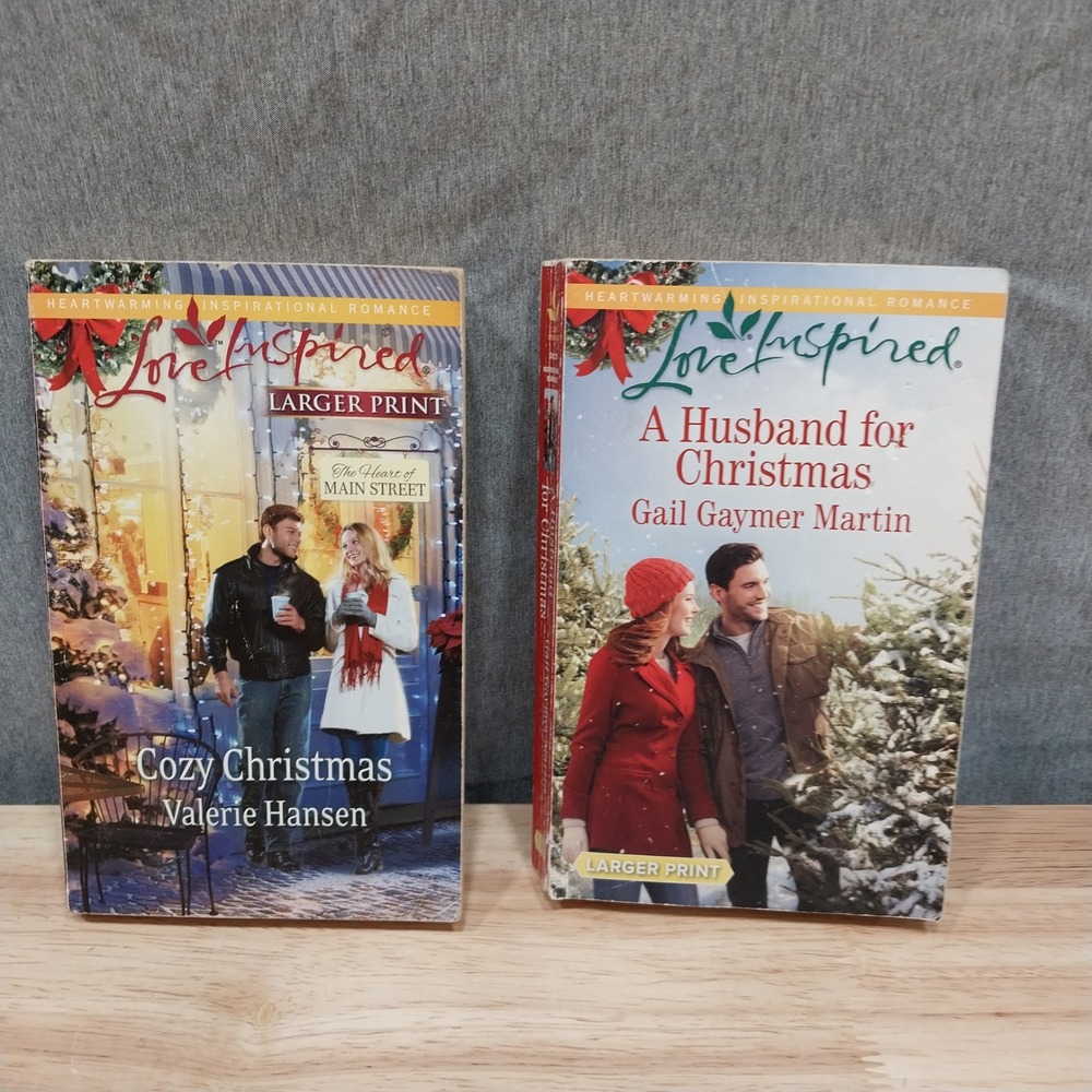 Love Inspired Christmas Romance Books Adult Larger Print Lot of 2 Multicolor